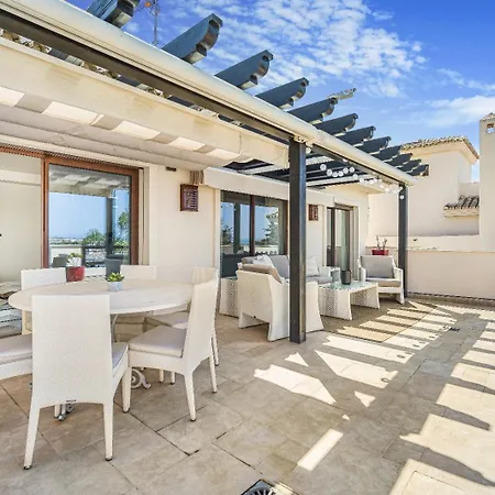 3 Bedrooms Penthouse Nueva Andalucia Apartment Marbella