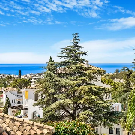Apartment 3 Bedrooms Penthouse Nueva Andalucia Marbella